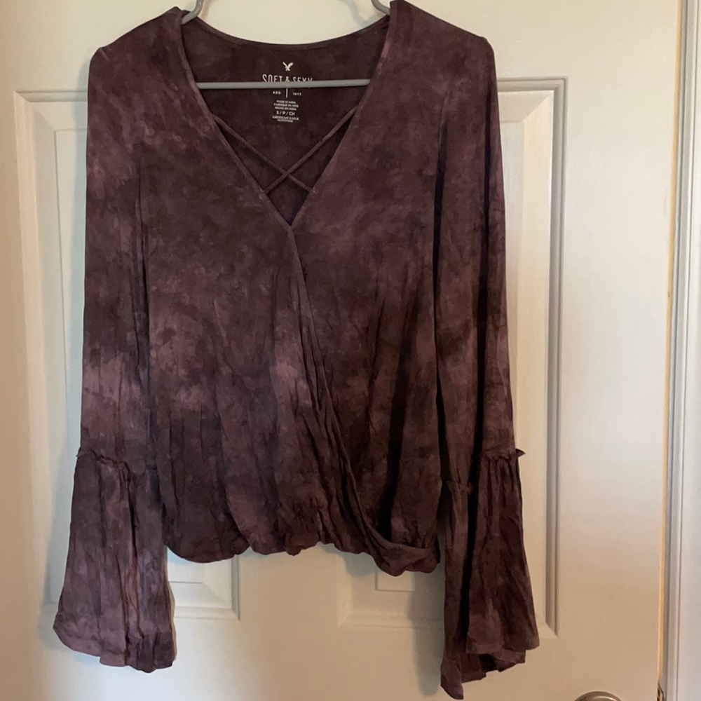 cross-cross front long sleeve bell top